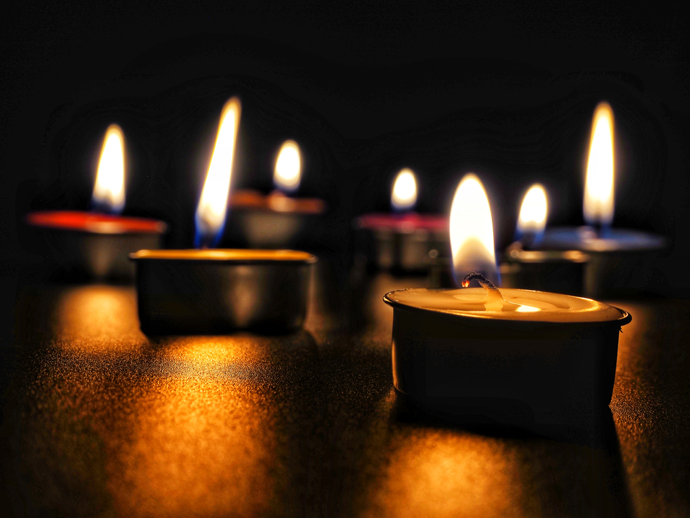 Trauer! 80er-Mega-Star stirbt bei Hüft-OP! Beliebte Sängerin tot nach Hüft-OP-Komplikationen! Ihren Hit kannte jeder!