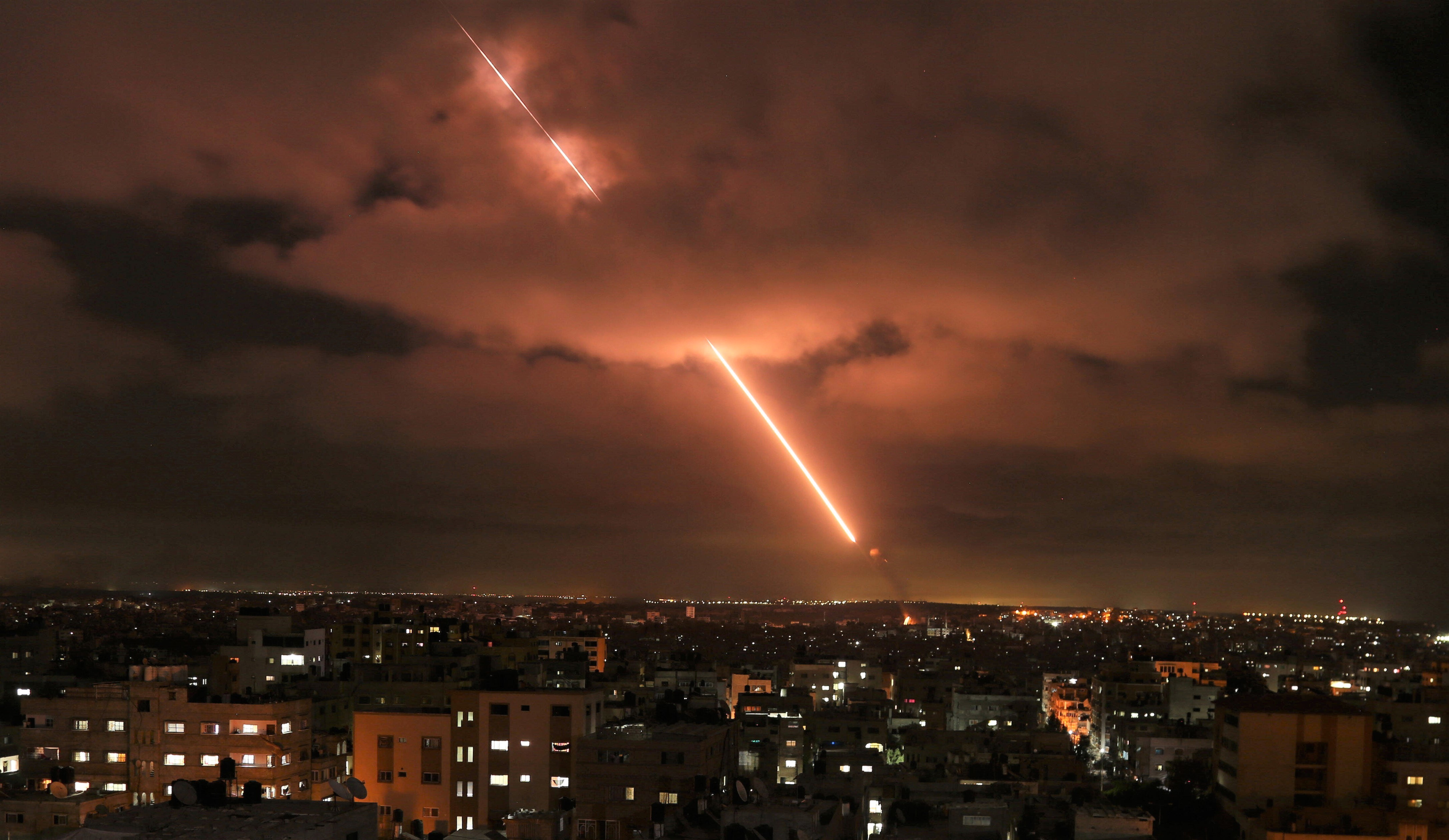 Luftalarm über der Ukraine! 3 Stunden Großangriff - Luftverteidigung in schwere Kämpfe verwickelt!