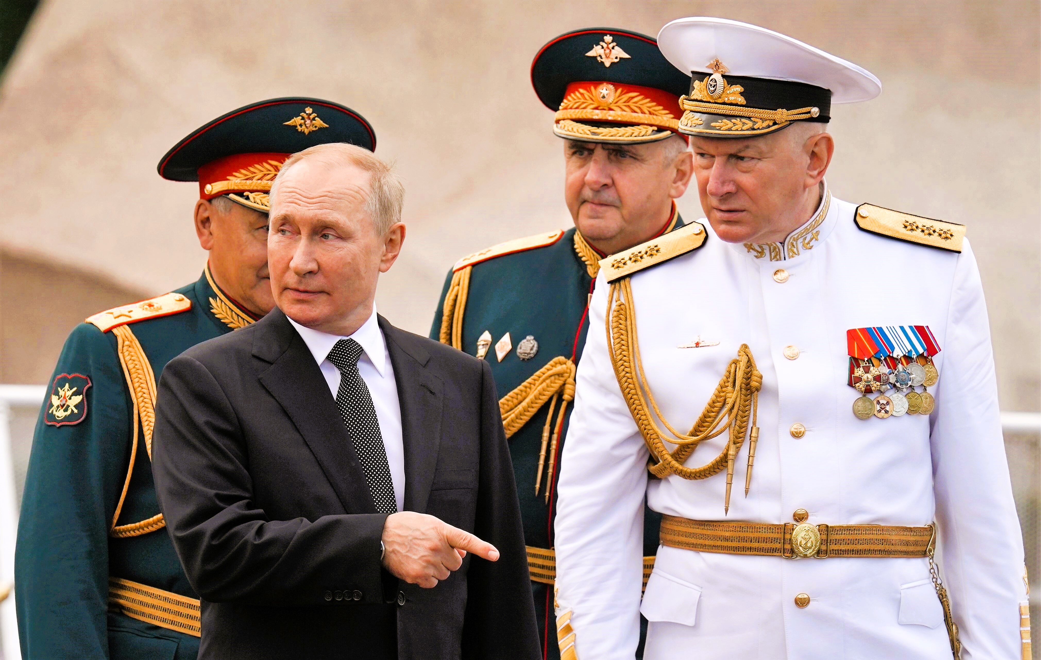 Ostsee-Alarm! Kriegsgefahr steigt täglich: Nato soll handeln – Expertin warnt vor Putins 'irregulären Aktivitäten'!